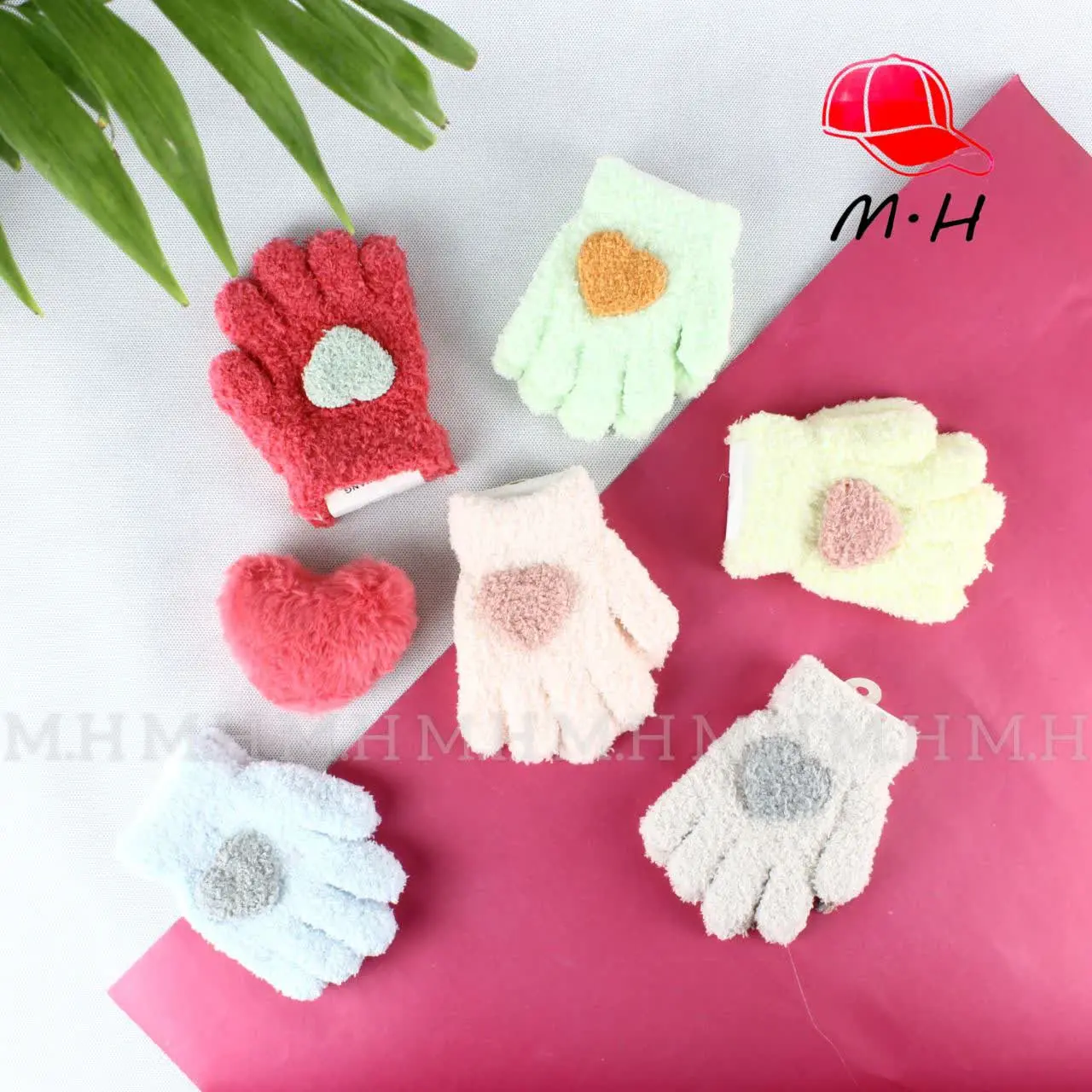 نام کالا …💯دستکش طرح قلب نق...