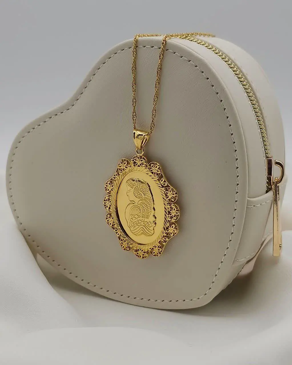 #پلاک بدون زنجیر طرح طلا کد ۱۹۲۵
