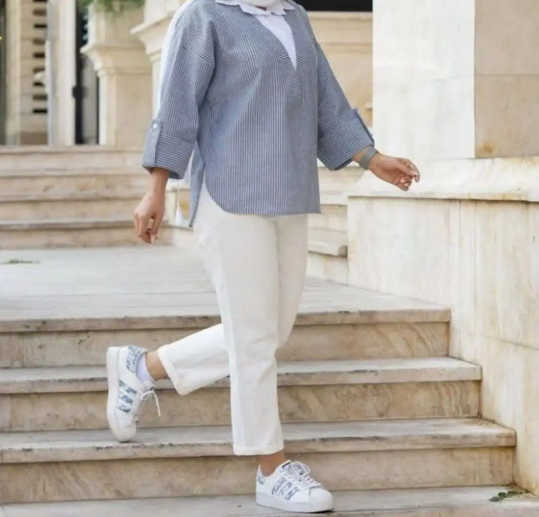 نام: شومیز یقه سفید