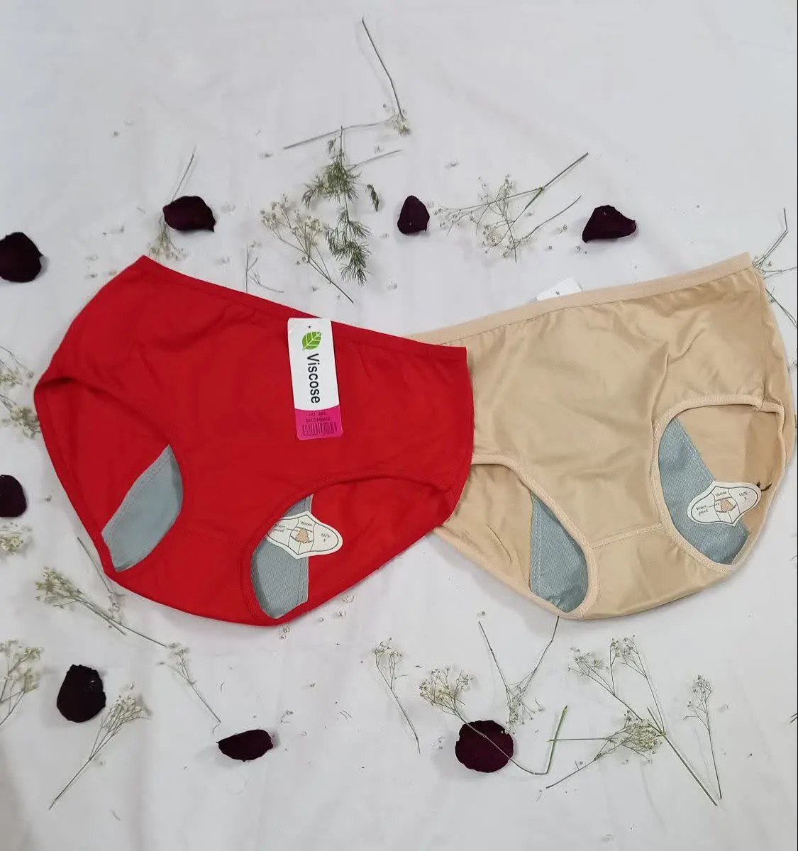 شورتکس موجود در دو رنگ قرمز و کرم 
