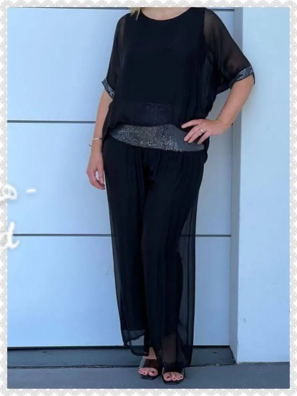 😍 شومیز شلوار حریر به همراه استر پاناما و پولک 
