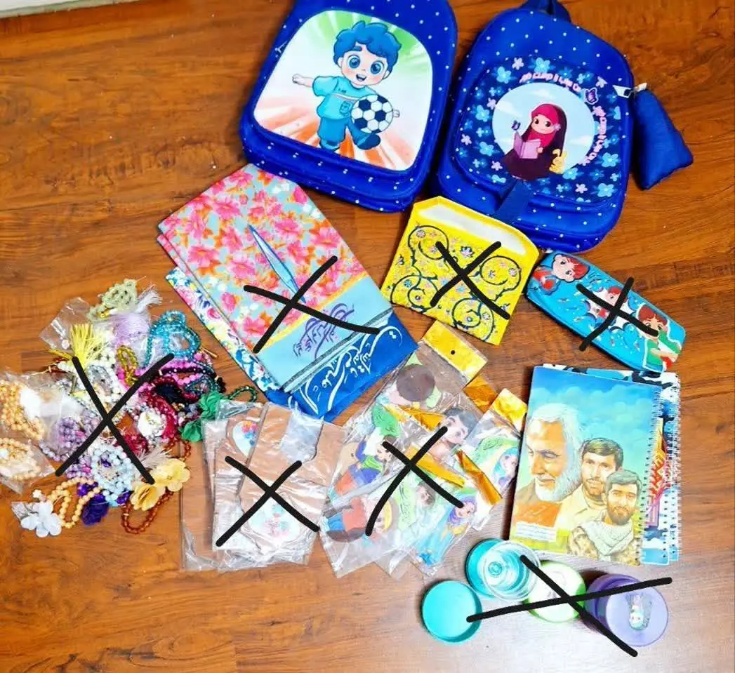 یه تعدادی محصول که تو انبار بوده: 
