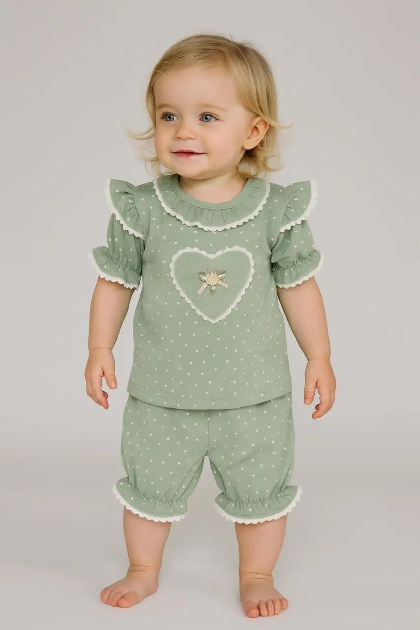 تیشرت شورت سبز خالدار 😍
