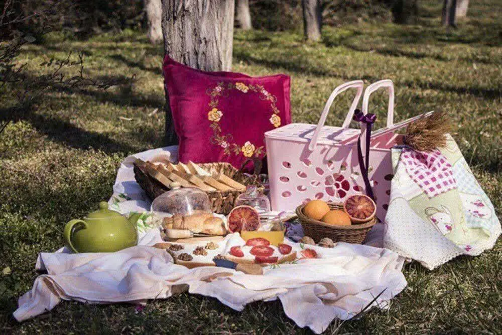 سبد درب دار آترین
