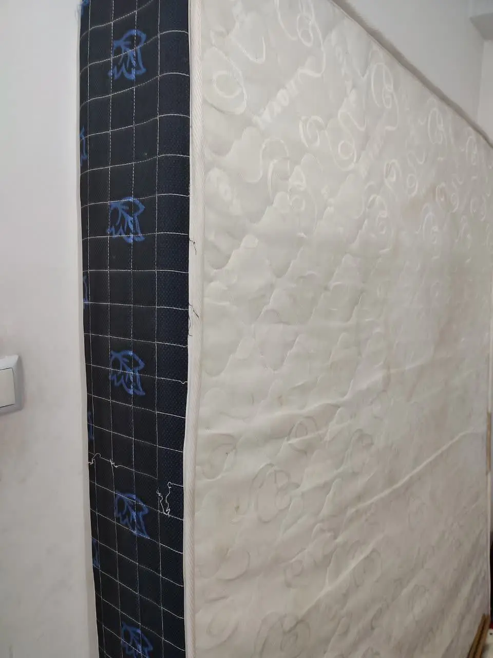 تشک دونفره رویال فنری کاملا...