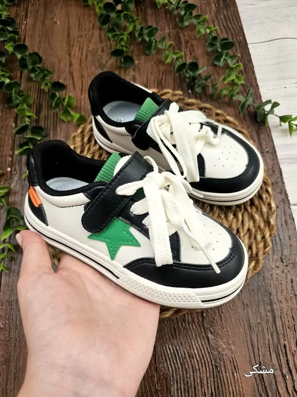 کتونی اسپرت ستاره
