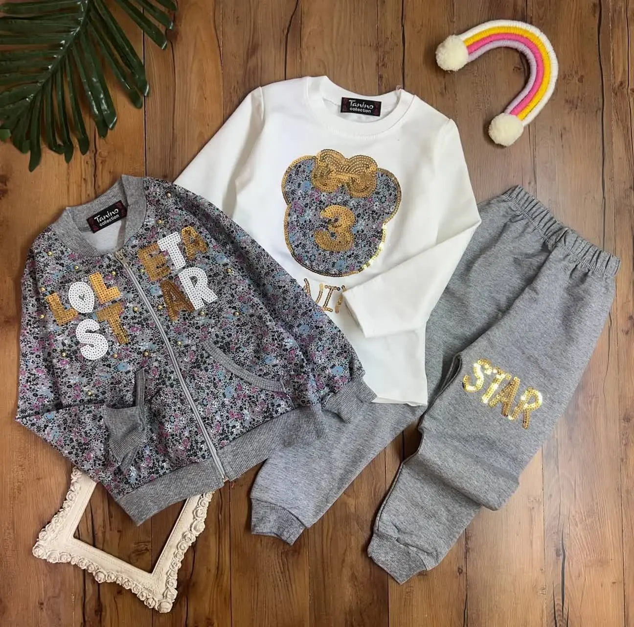 👚نام: سه تیکه دخترانه کیتی حروف انگلیسی
