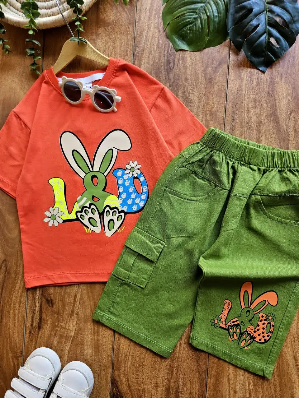 تیشرت و شلوارک دخترانه مانیا
