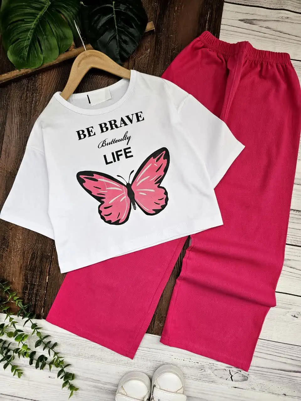 کراپ و شلوار پروانه
