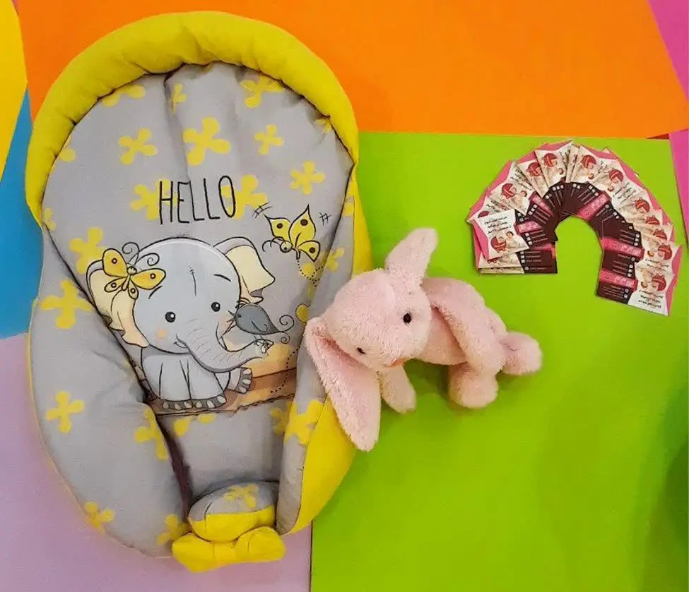 👩‍🍼👩‍🍼👩‍🍼
