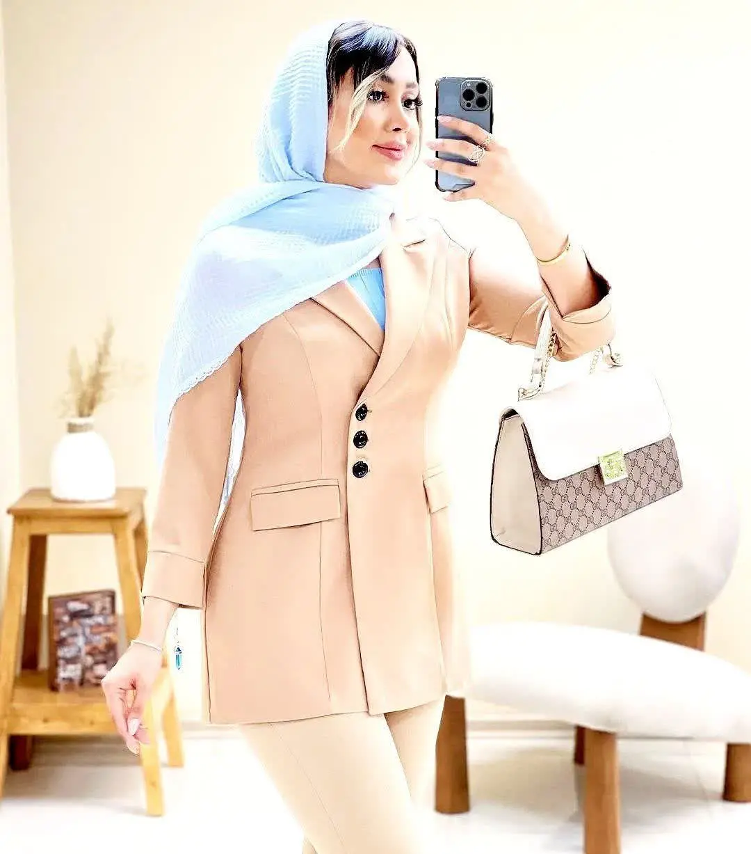 نام: کت سه دکمه
