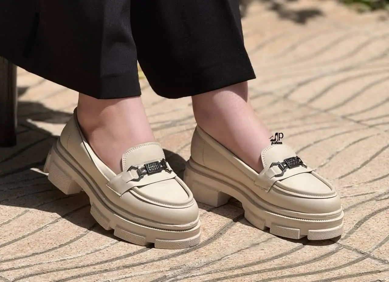 ✅مدل تیزنا رویه پشت چرم تولید باغ سپهسالار زیره پیو لژ ۵ کیفیت عالی👌
