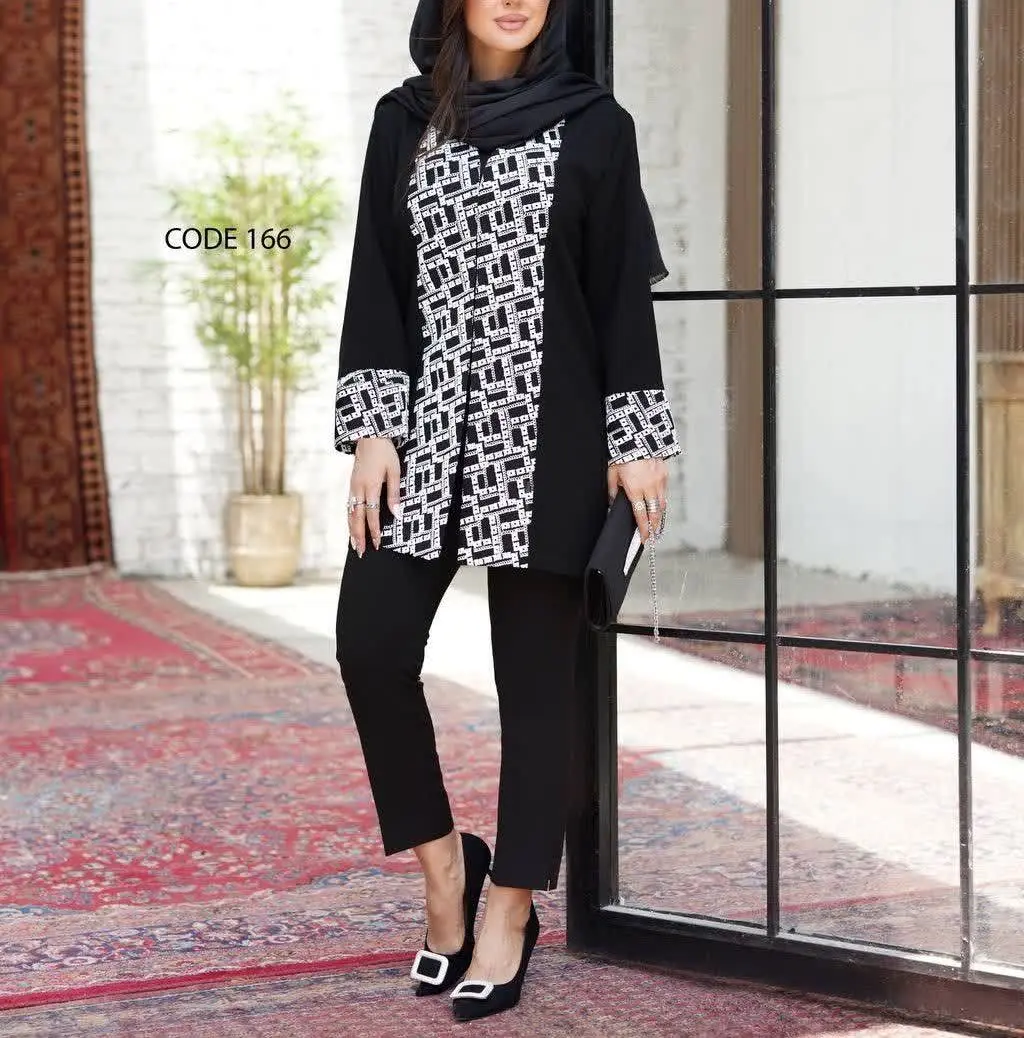 کد ۰۱۶۶: مانتو کاربردی 
