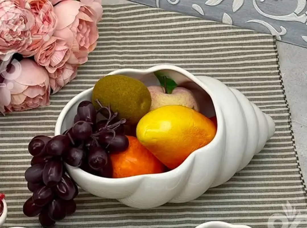 #میوه_خوری حلزون🐌🐚
