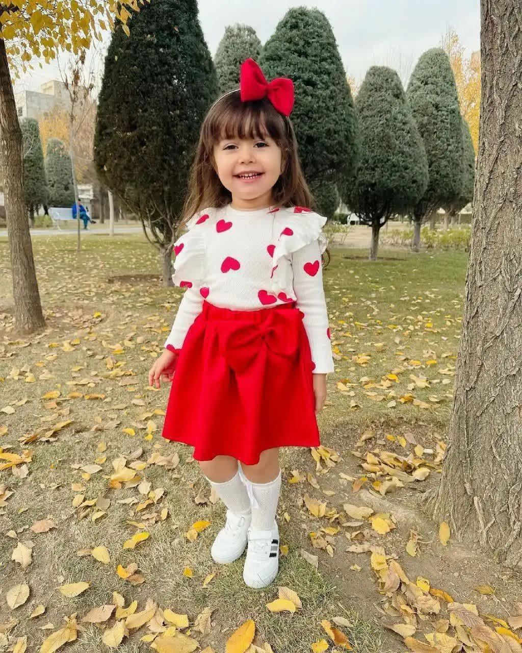 👚نام: سه تیکه قلبی همراه تل
