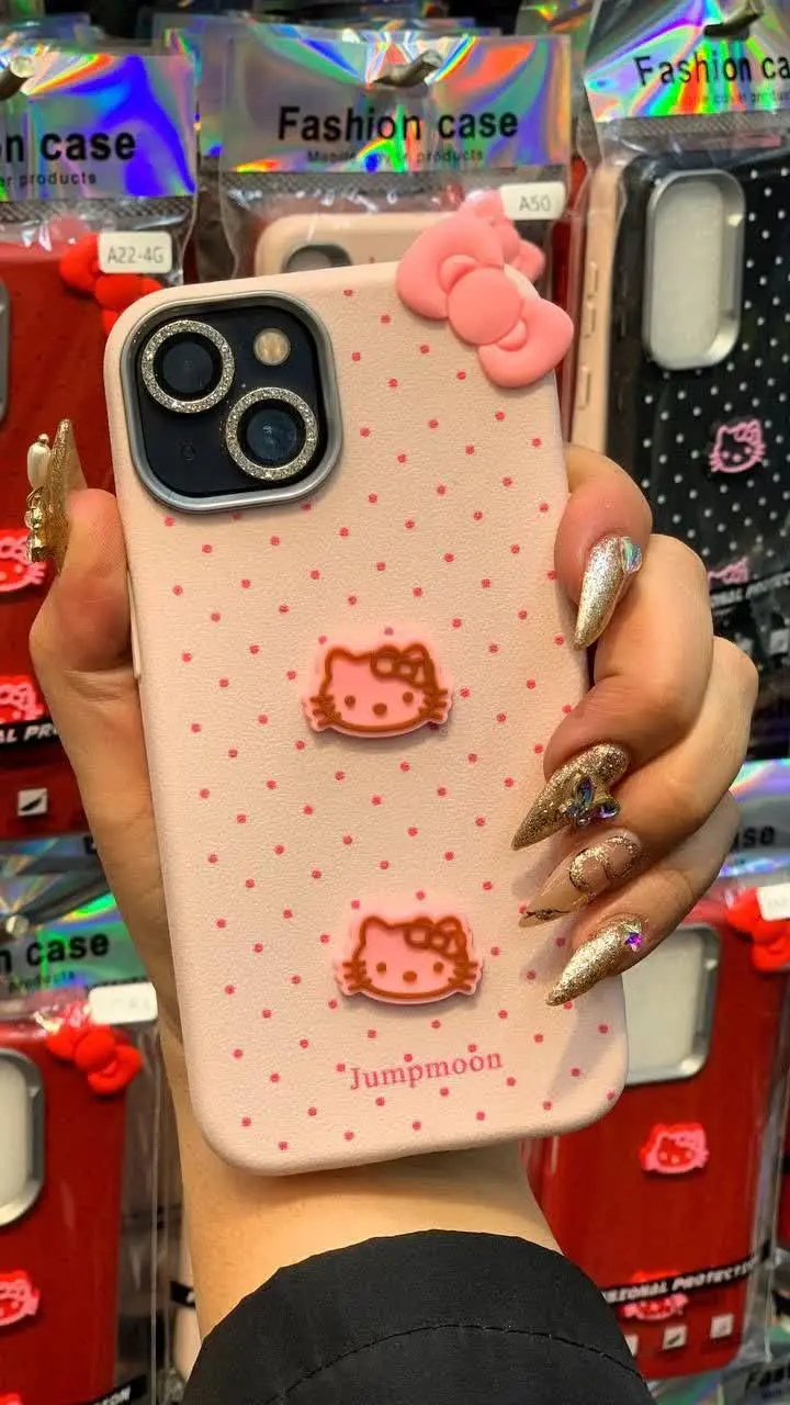 📱مدل قاب: قاب چرمی هلوکیتی فوق العاده زیبا و خاص ی کار جدید مخصوص انواع #سامسونگ #شیائومی 
