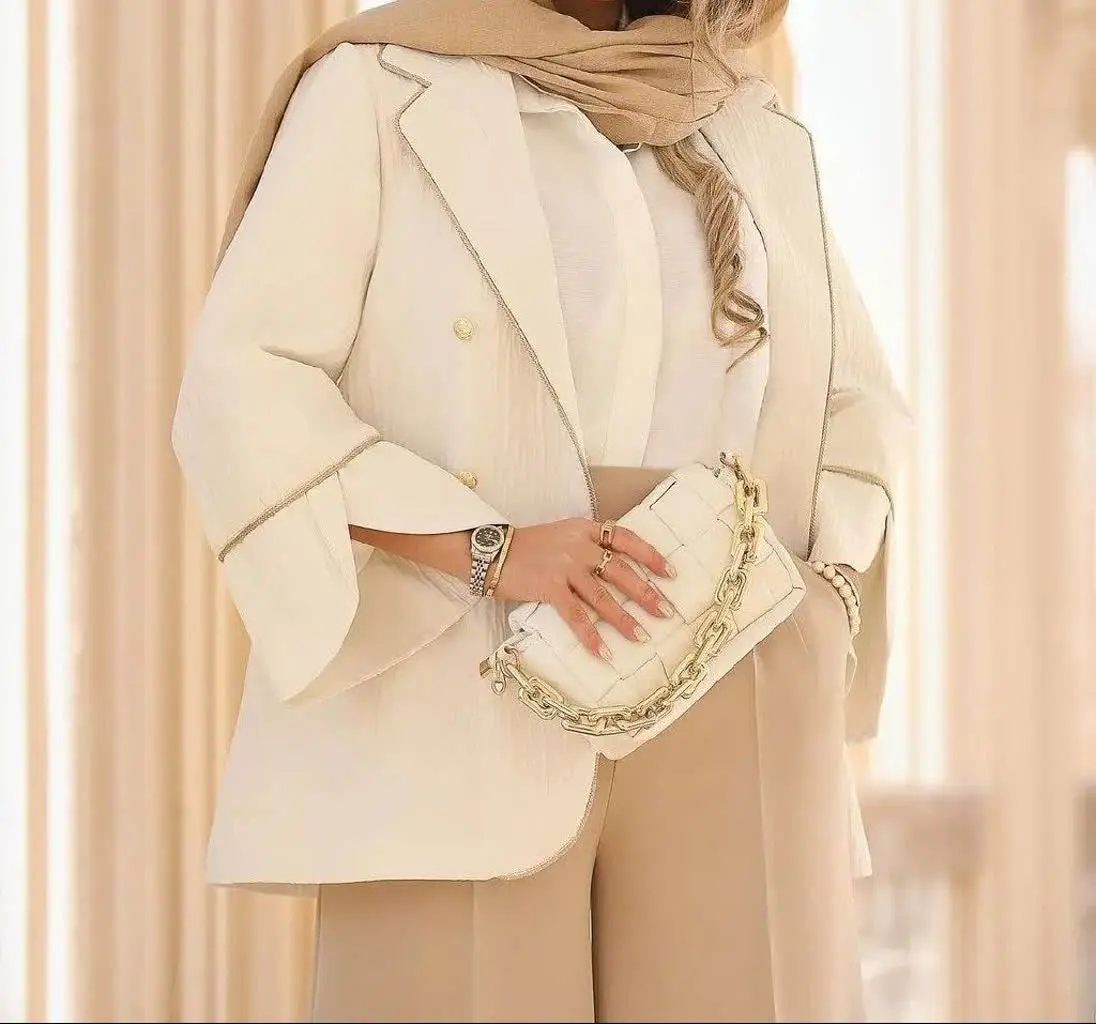 نام: کت و شلوار مجلسی هلن
