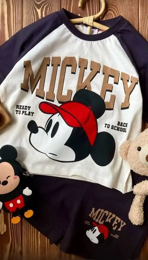 ست تیشرت وشلوارک