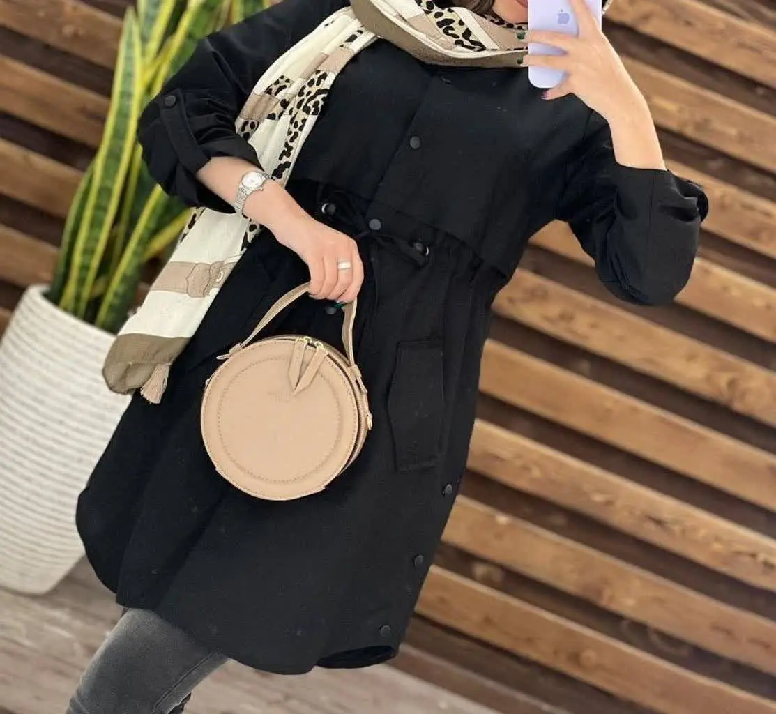 👚 نام: دانشجویی نگار
