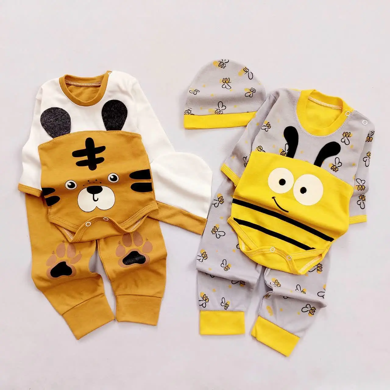 سه تیکه نوزادی در دو طرح😍
