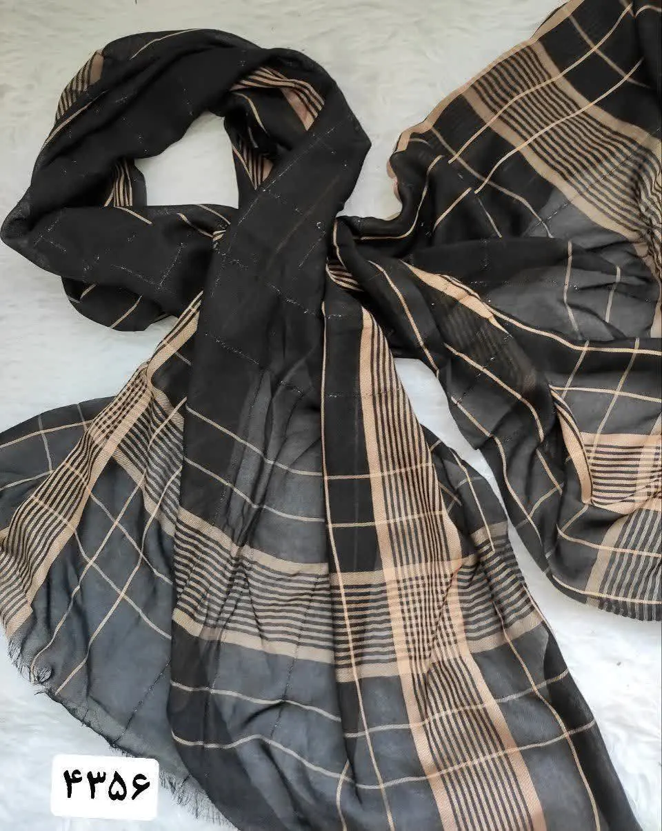 شال نخی طرح‌دار 🌸 
