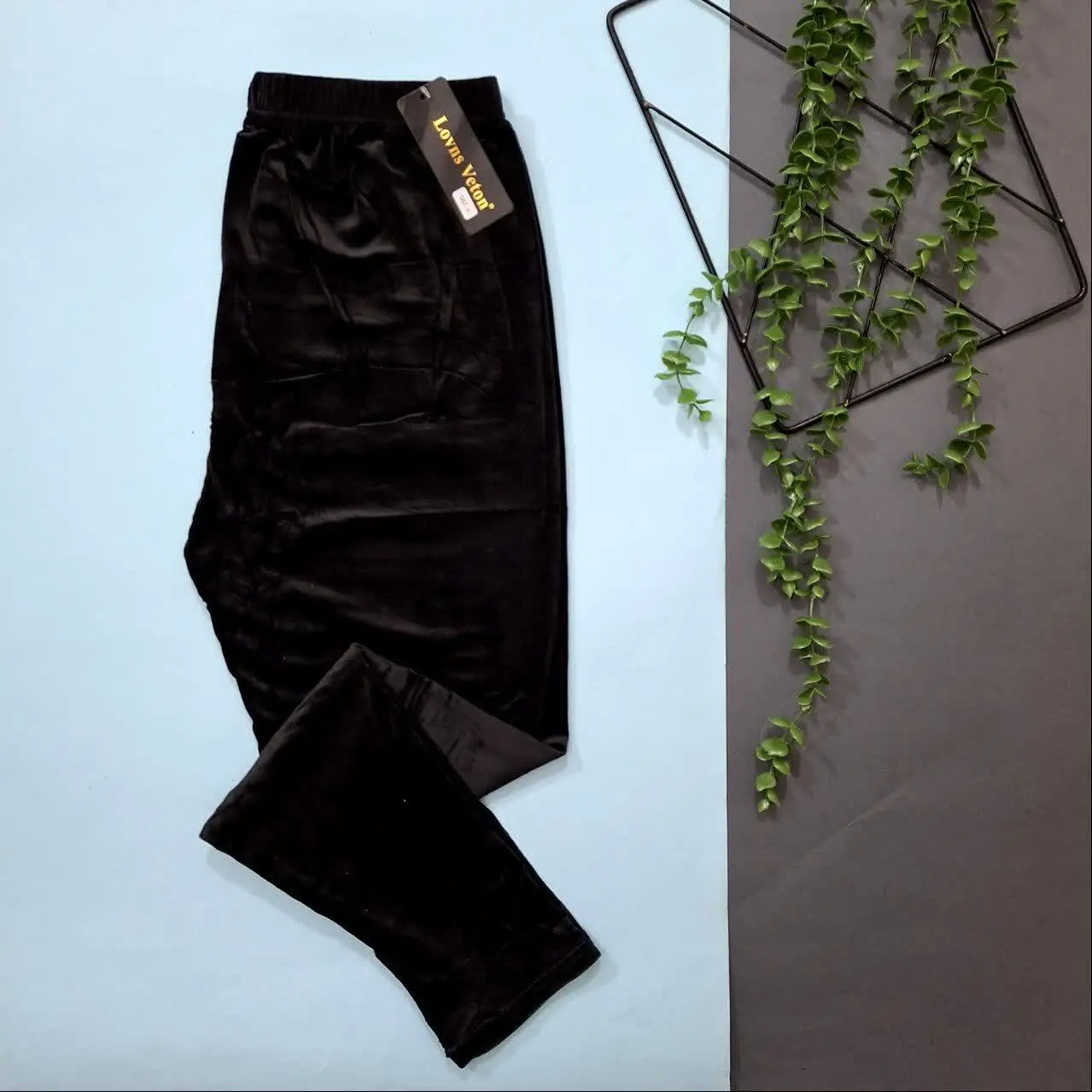 ‌‌ 🔥شلوار مخمل تک رنگ مشکی🔥
