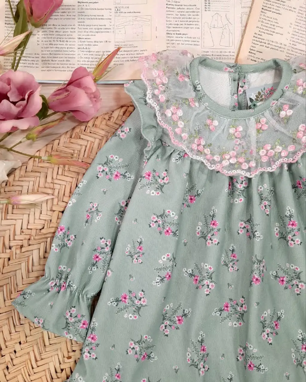 مخمل‌کبریتی «نامیرا» می‌گیم😉
