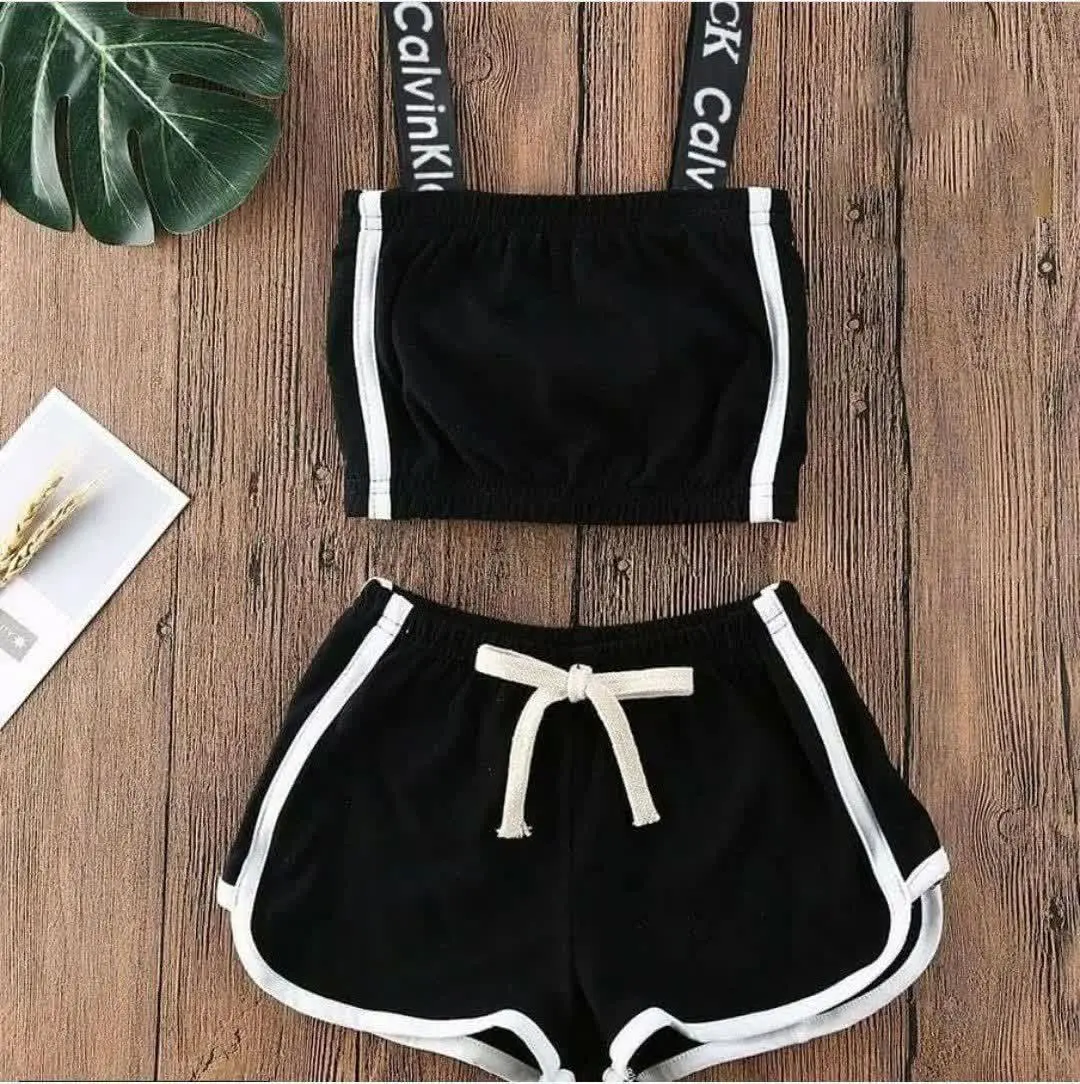 نیم تنه شورتک calvin klein
