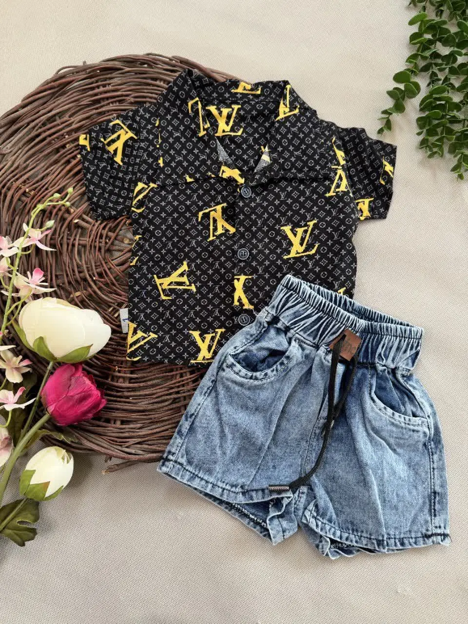 نام محصول: بلوز و شلوارک LV🎊
