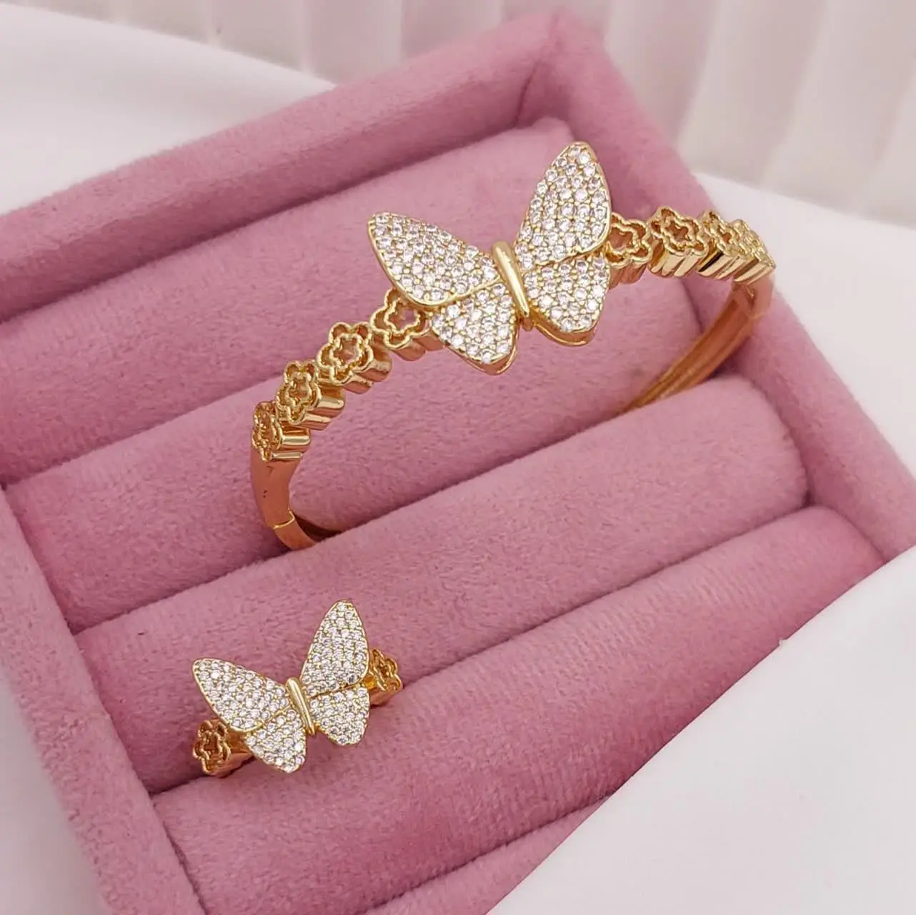 ست دستبند انگشتر پروانه جدید😍😍