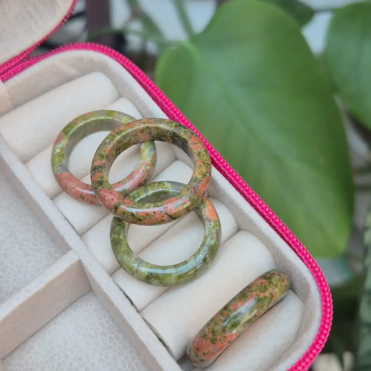 رینگ اوناکیت معدنی