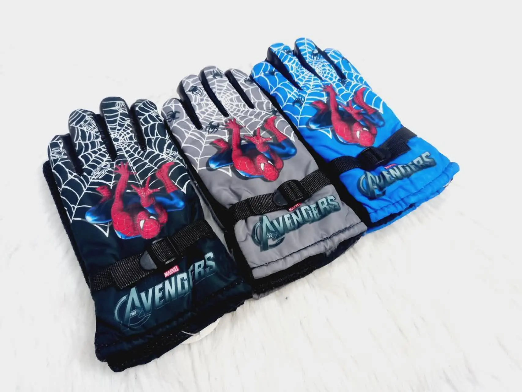 دستکش ضدآب اسپایدرمت
