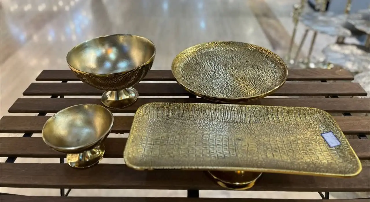 سرویس پوست ماری 
