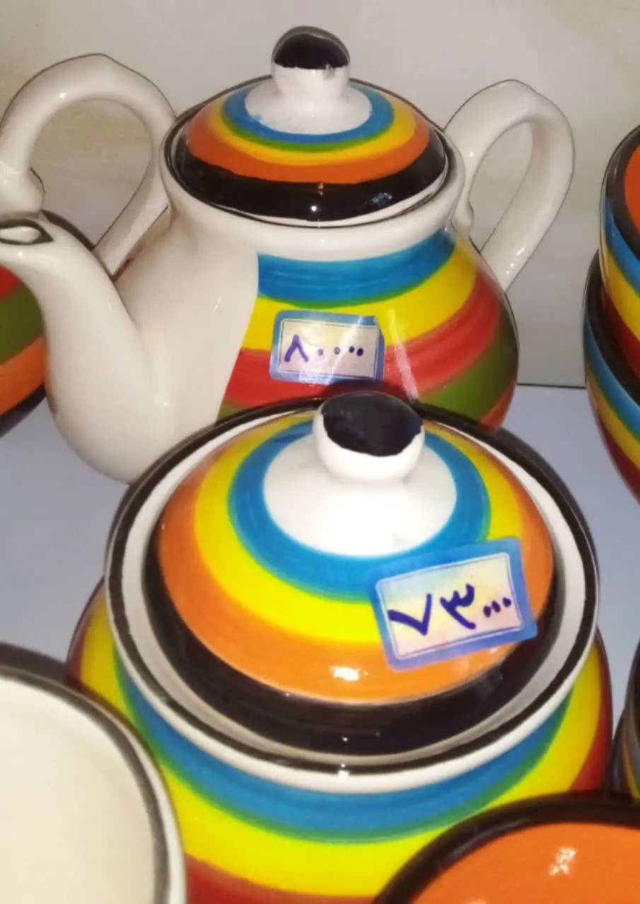 قوری و قندان رنگین کمانی😍🤩
