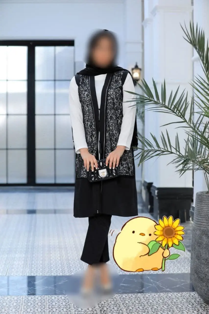 💥 سارافن مانتویی با رویه دانتل 
