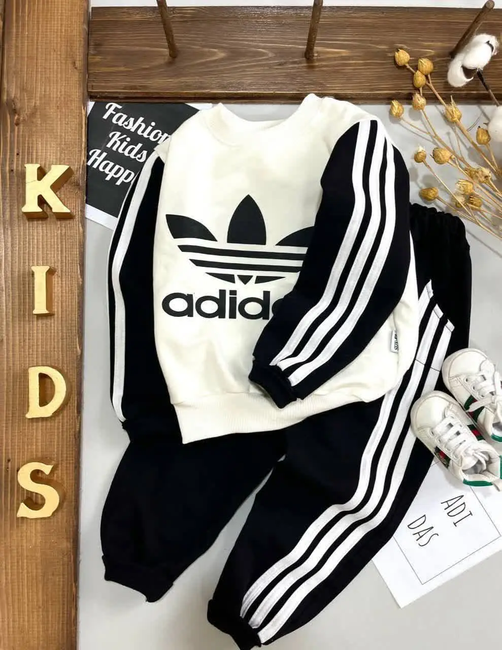 سایز۴۰، قرمز و مشکی 
