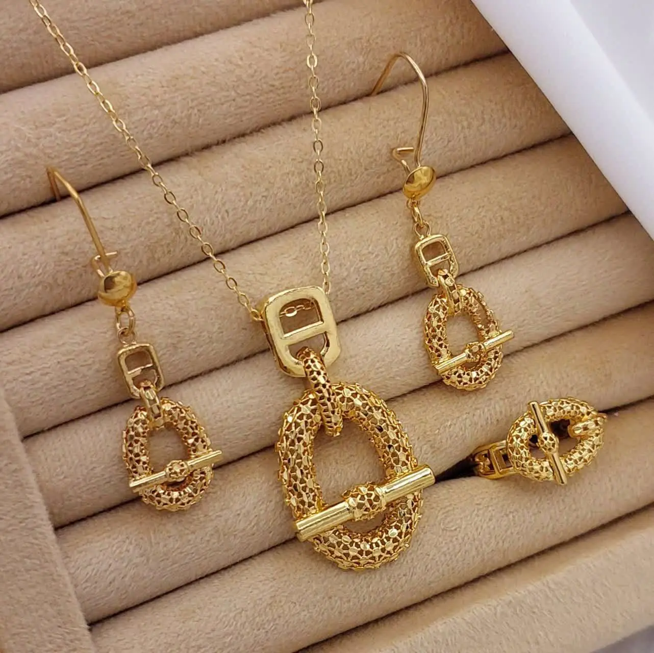 ❤️ اینجور ست ها که این روزه...