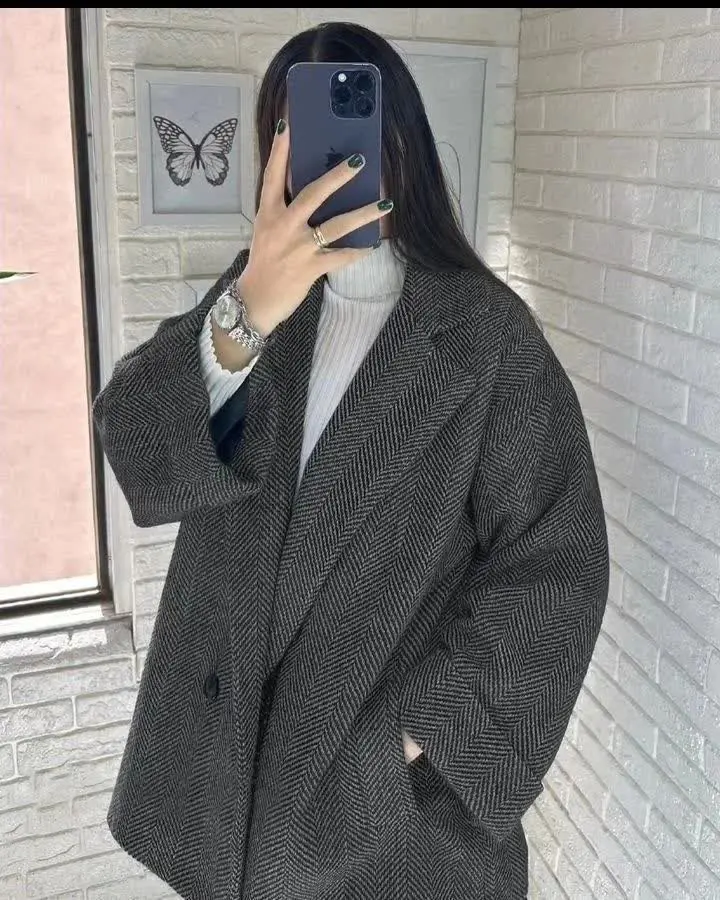 مدل Maximo🖤🤎
