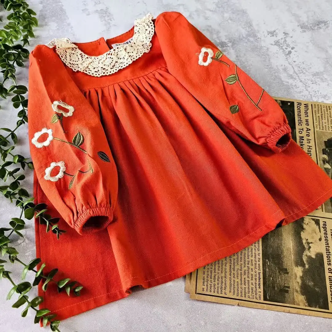 مدل کار برش رو سینه و سبک آزاده 
