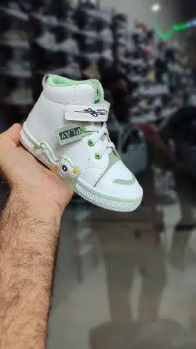 ✴️نام: نیم بوت بچگانه
