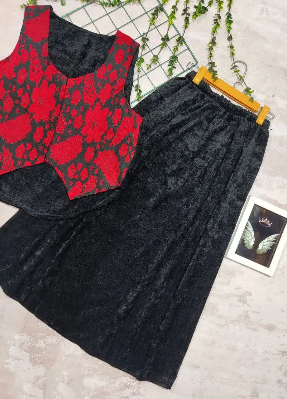 🦋نام مدل: جلیقه دامن نارگل ❤️
