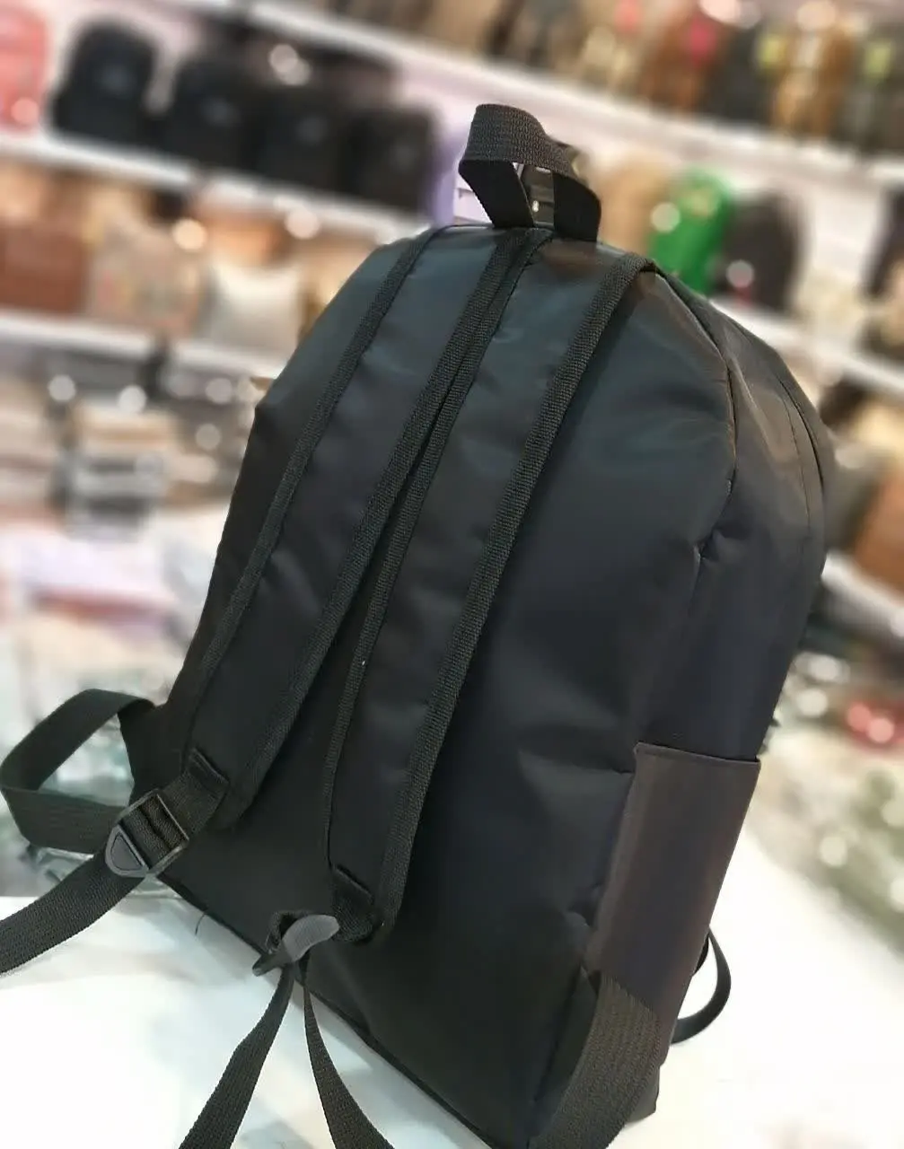 کوله جا دار آستر خارجی (در رنگ بندی) 
