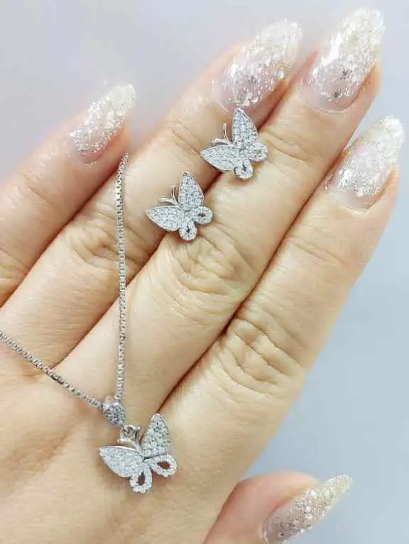 مدل پروانه ظریف و خاص
