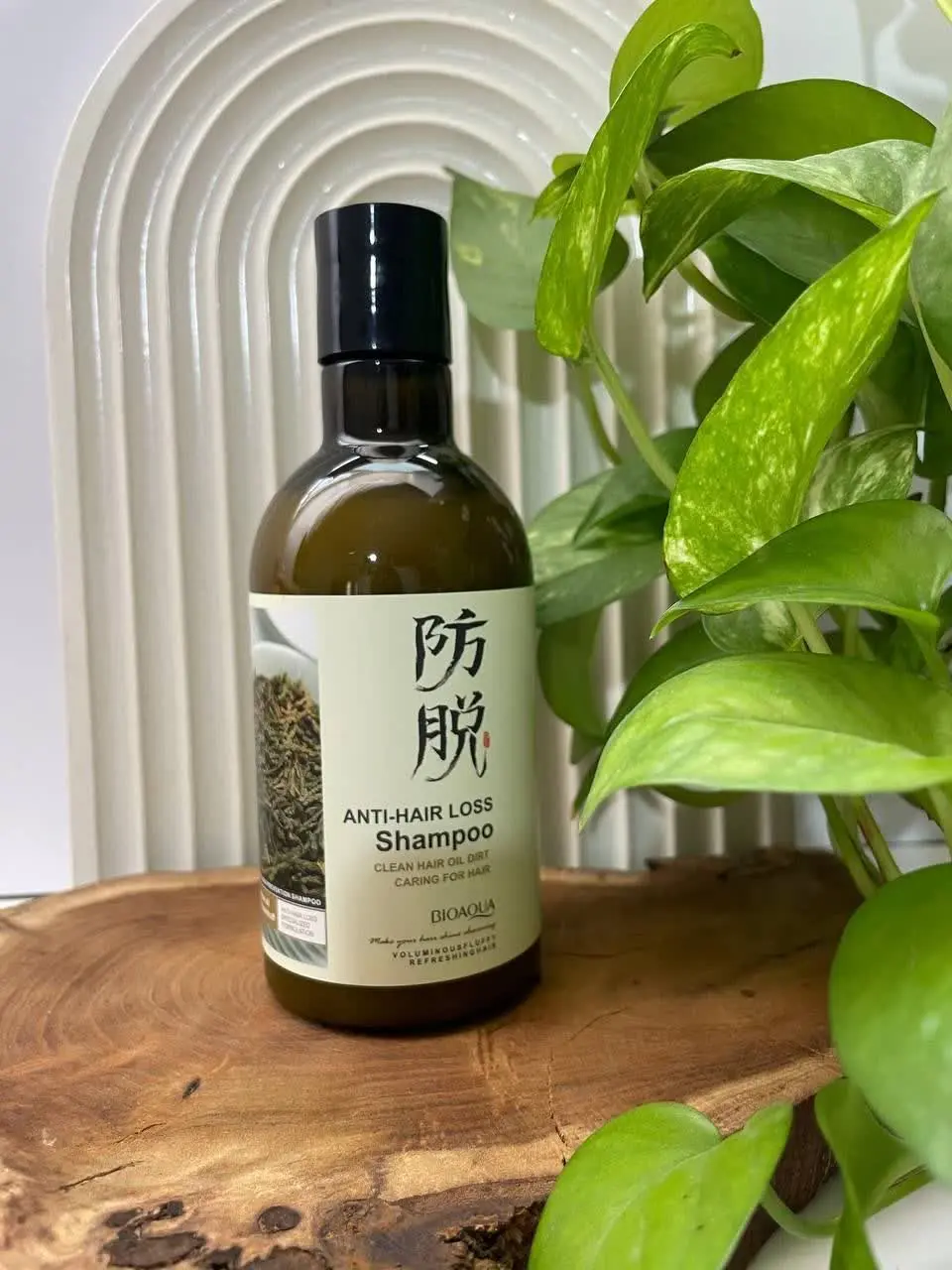 با شامپو ضد ریزش رزماری بیو...