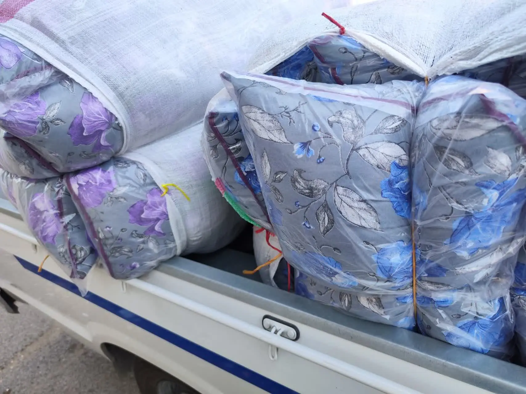 بار بالشت الیاف رسید …. 
