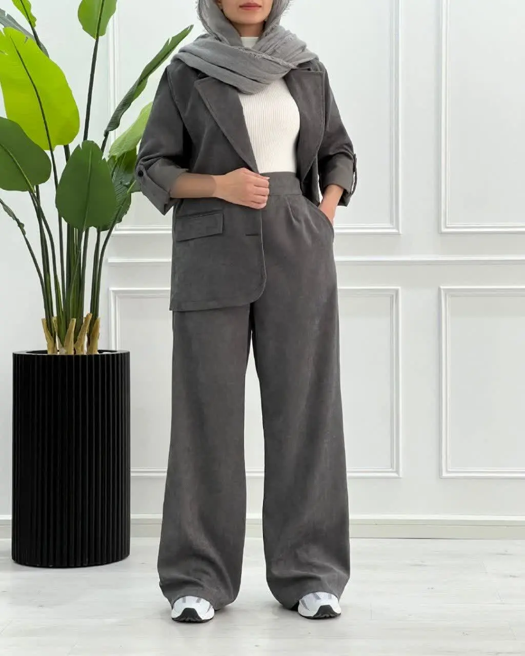 🍃نام: کت و شلوار مخمل النا
