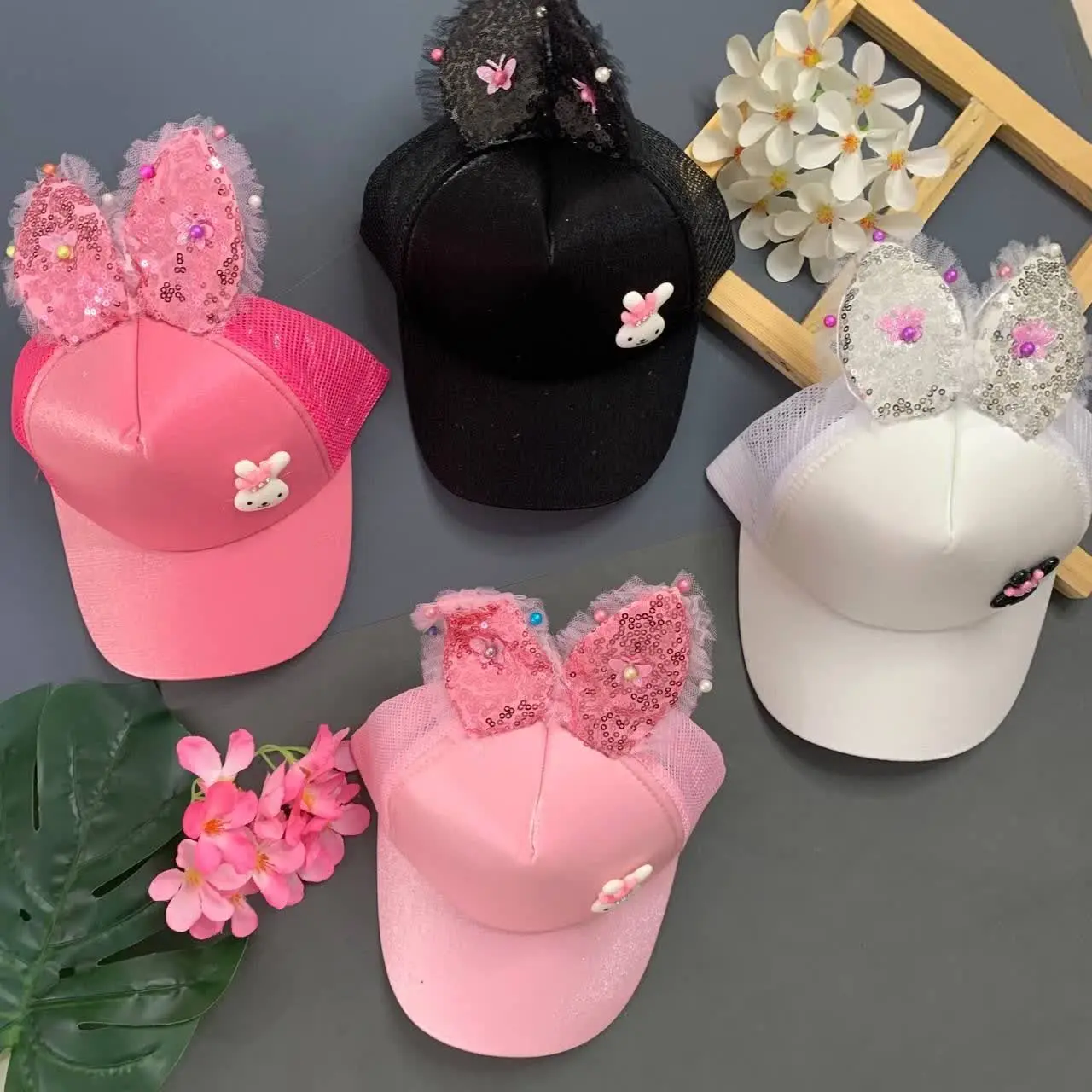 👒👒استایل تابستون بدون کلاه نمیشه ها👒👒
