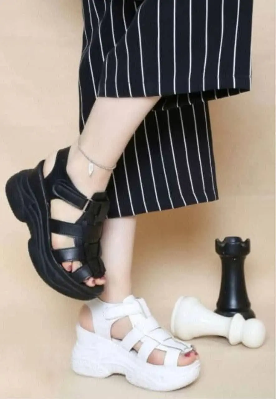 #صندل مونیکاجدید. 
