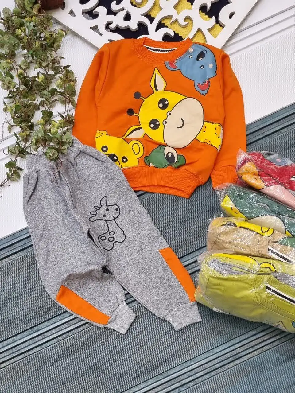 🇮🇷🧥🧶👗👚👔🎽👕👖💎
