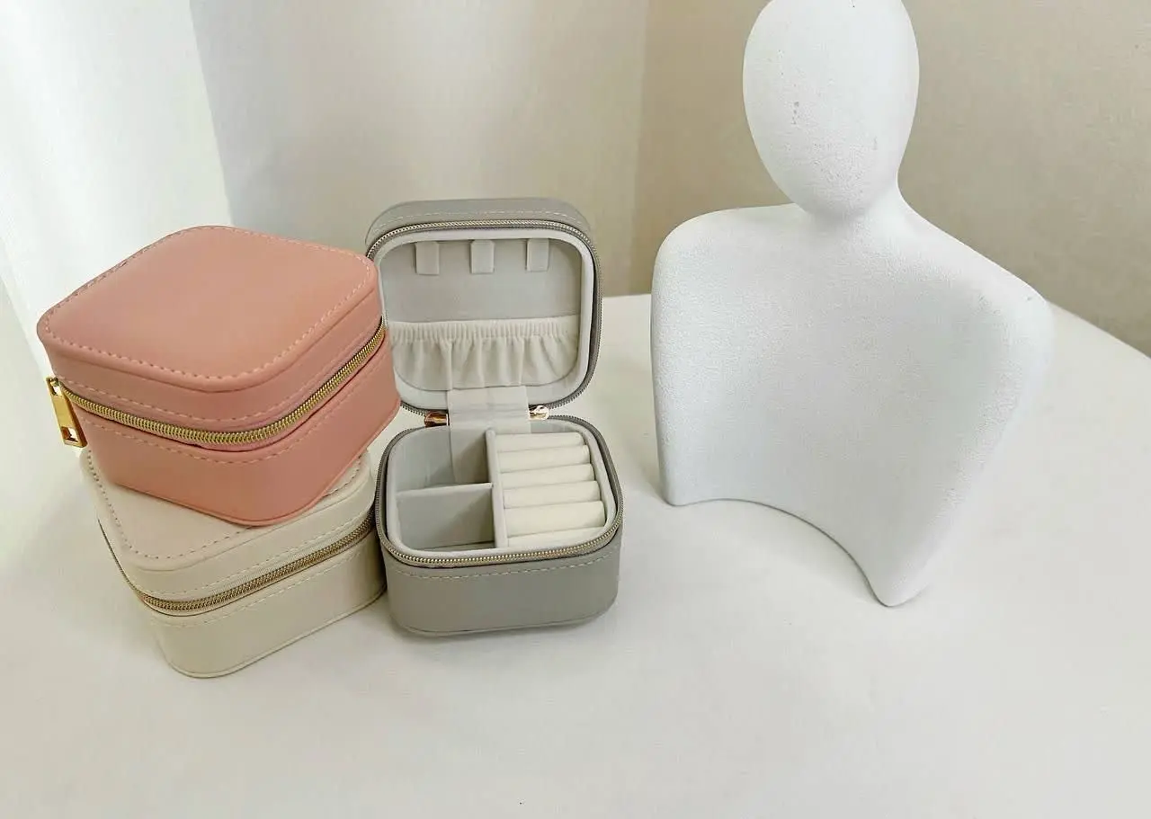 #جعبه جواهرات کد ۱۸۳۱
